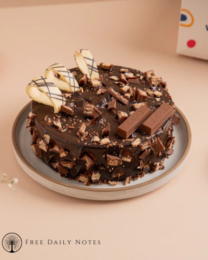 KitKat Cake